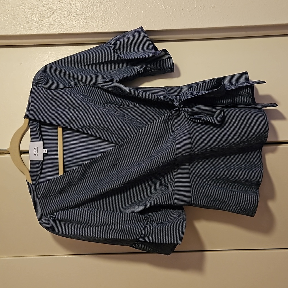 J.O.A. WRAP BLOUSE